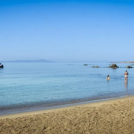 Spiti Georgia In Drios Village Parikia (Paros)